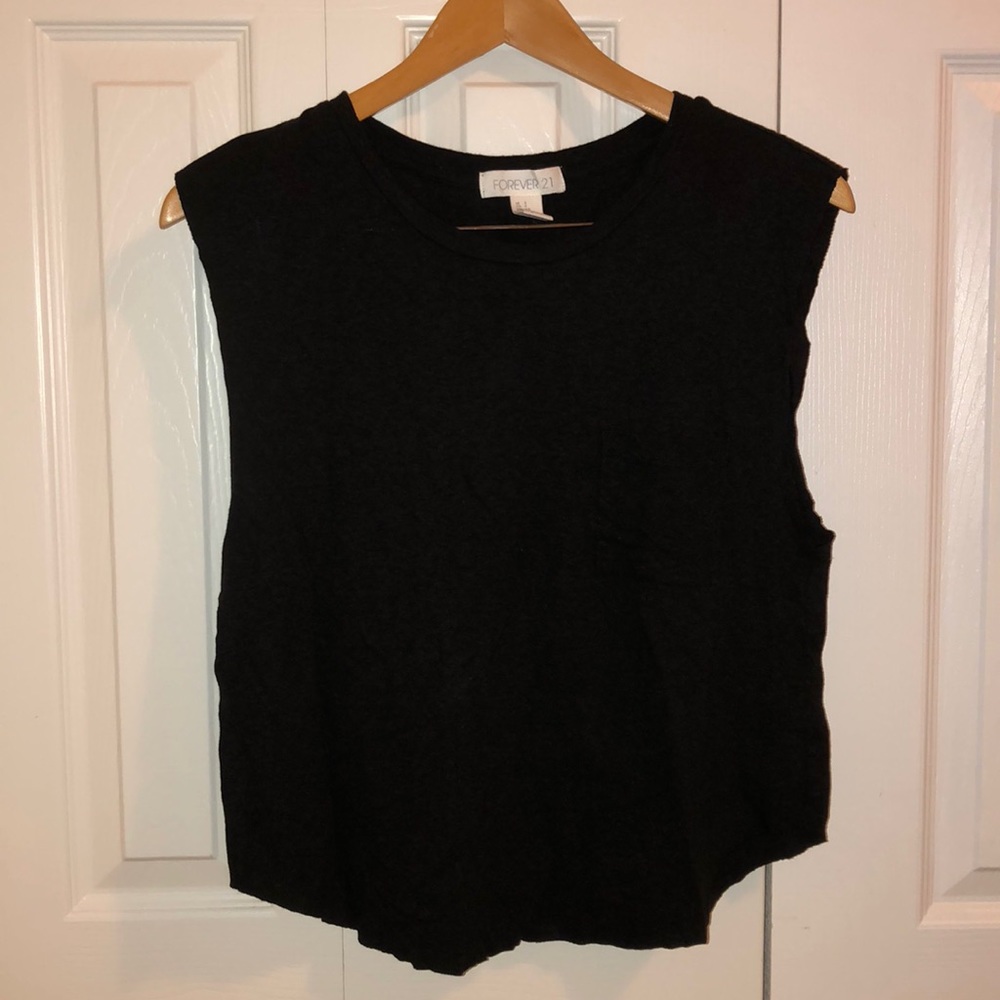 Black muscle tank